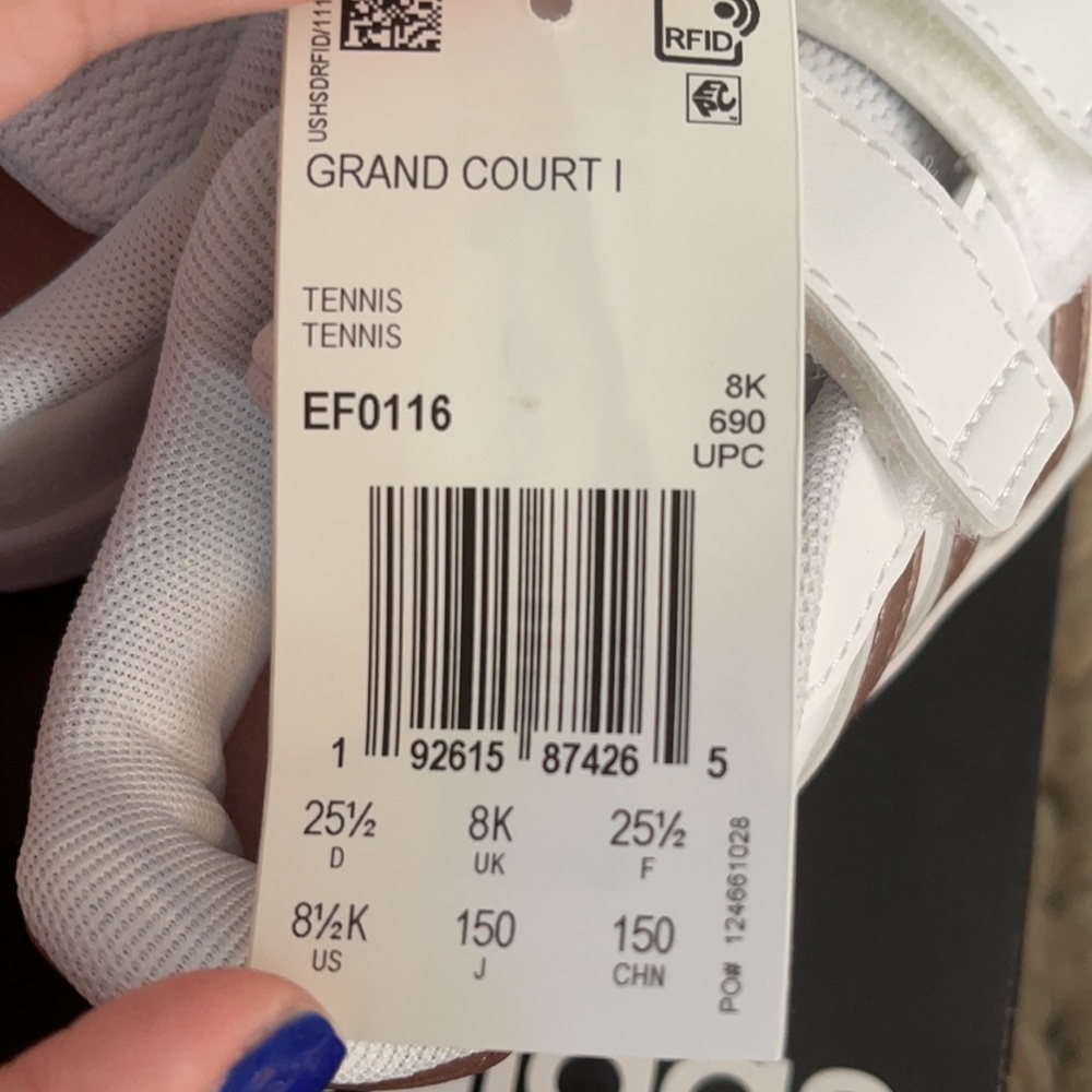 ADIDAS - Picture 2 of 4